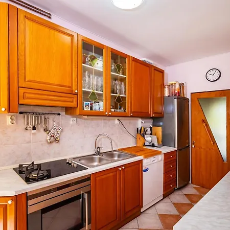 Podgradina With Sea View 01 *